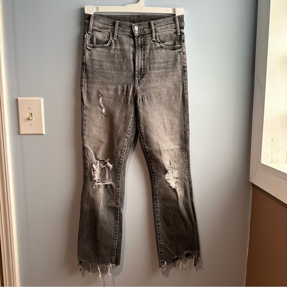 MOTHER The Hustler Crop Step Chew Jeans - Picture 2 of 11